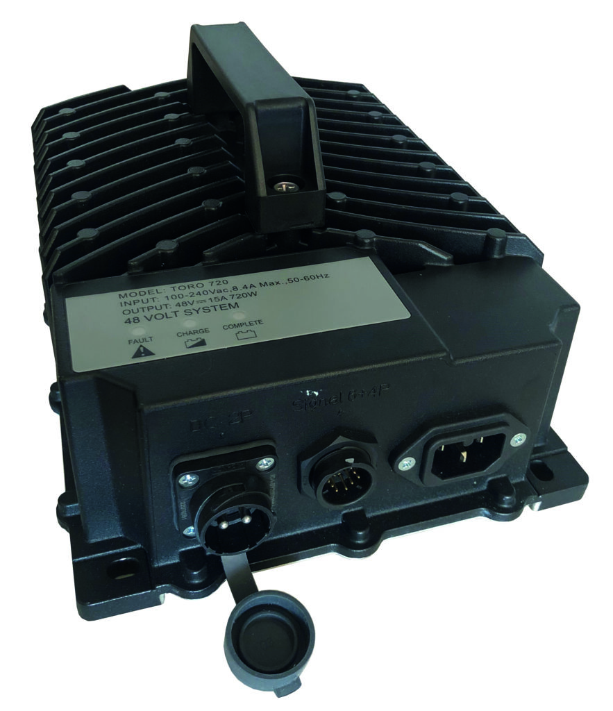 SPE TORO 720W Batterieladegerät 24V 30A mit IP66-Schutzgehäuse für Traktionsbatterien in Gabelstaplern und Reinigungsmaschinen